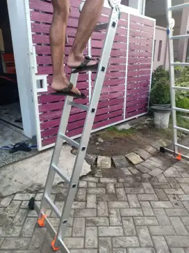 Tangga Multifungsi Merk Skalaz, Tangga lipat mutli