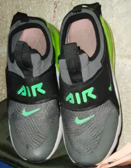 Nike Sepatu Anak