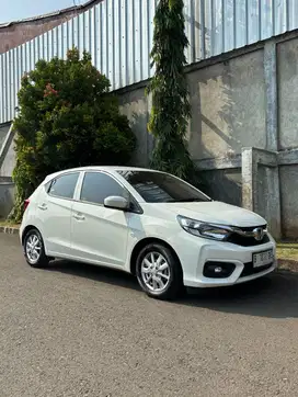 Brio E CVT Matic 2022 Putih Low KM tangan pertama dari baru kaya baru