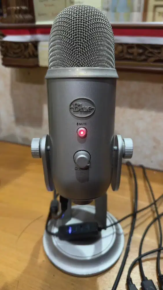 Dijual cepat mic BLUE YETI