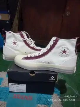 Converse Chuck Taylor size 44 Original