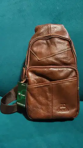 Tas DC Decarlo slempang pria kulit asli