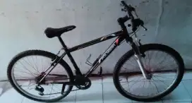 Di Jual BU SEPEDA POLYGON UKURAN 26 Tinggal Gowes