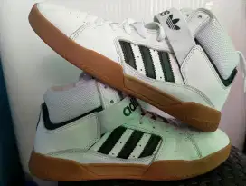 Adidas high size 41