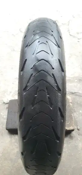 Ban motor michelin road 5 120/70 17