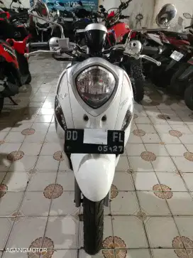 Yamaha fino sporty 125 2022 putih