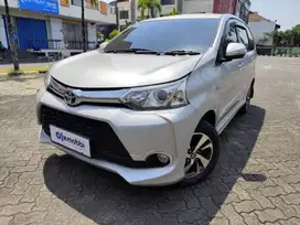 DP Rendah - Toyota Avanza 1.5 Veloz Bensin-AT 2018 Silver (FIO)