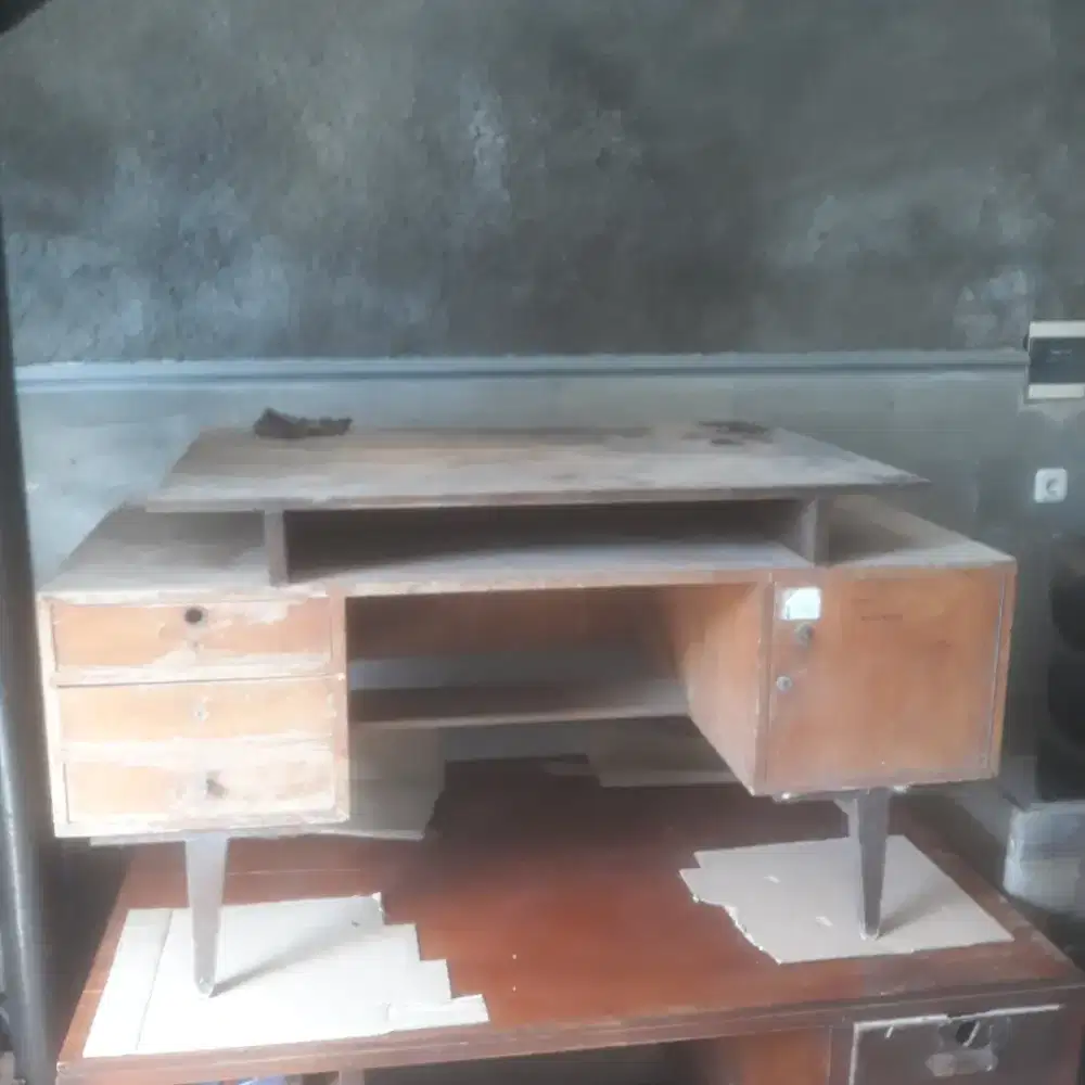 Meja kerja - meja kantor - meja tulis vintage jati tua berat & awet