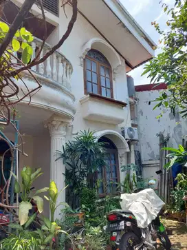 DIJUAL RUMAH 2 LANTAI DI JL SUMAGUNG KELAPA GADING JAKARTA UTARA
