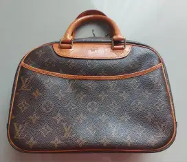 Tas Handbag  Wanita LV