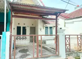 Rumah disewakan di Taman Royal, Cluster Mahoni, Lokasinya Strategis