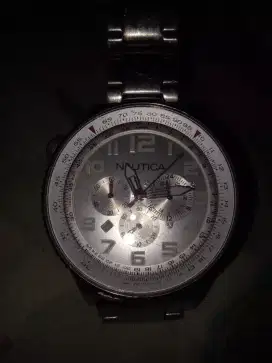 Jam tangan pria nautica