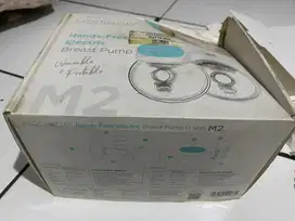 Mooimom m2 handsfree breast pump ( pompa asi )