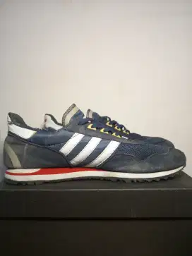 Sepatu Adidas Spezial footbed