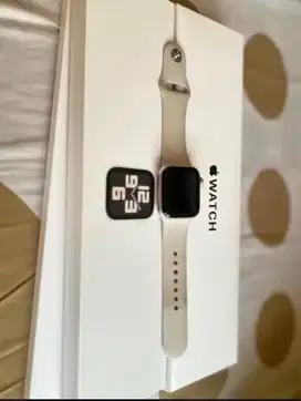 Apple watch SE (2nd Gen)