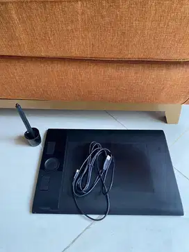 Wacom Intuos 4 kondisi cakep