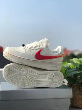Sepatu Sneakers Nik3 AF 1 x Ambush White
