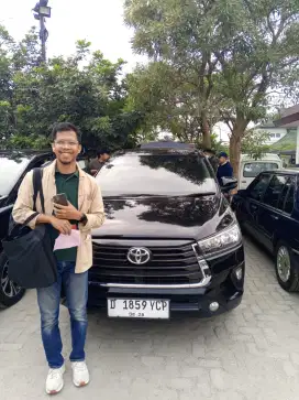 Rental Mobil Ujungberung Bandung lepas kunci atau dengan driver