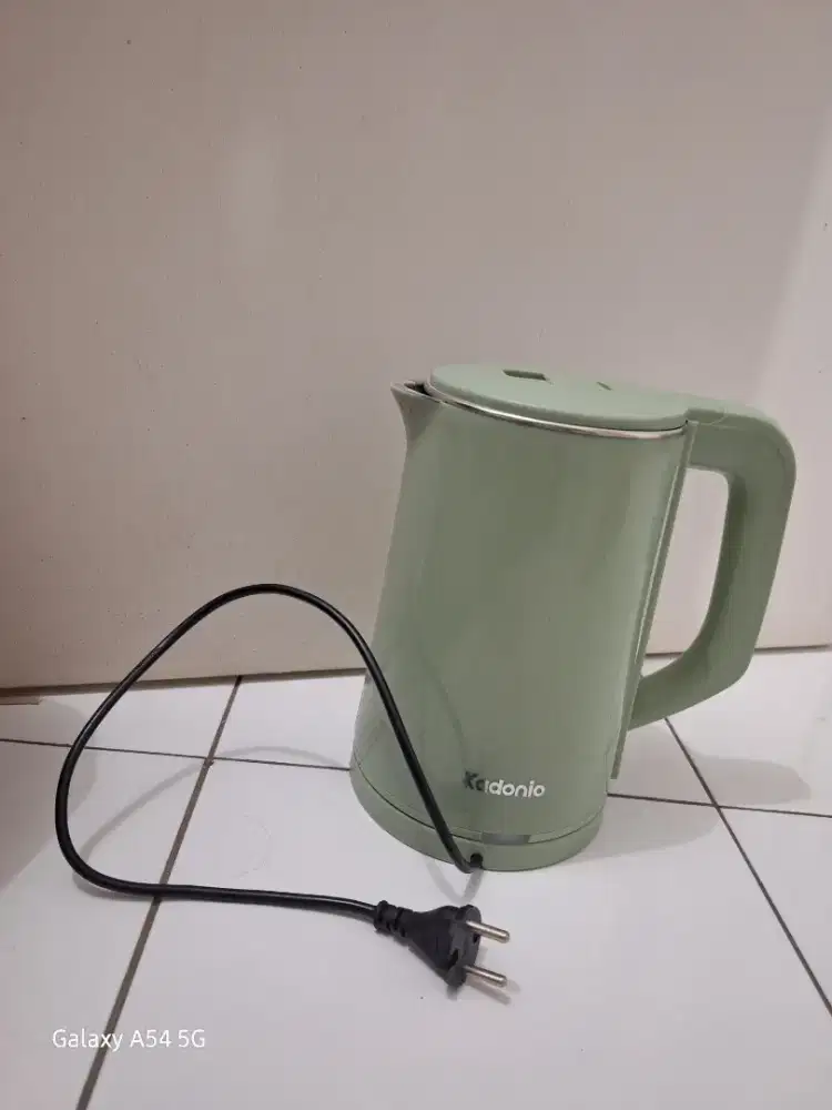 Teko Listrik Kapasitas 2 Liter