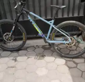 Dijual mtb marine san Quentin ukuran M bisa cod jogja harga nego