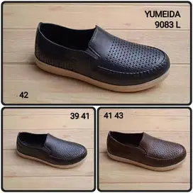 Sepatu karet YUMEIDA