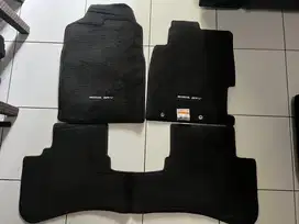 Karpet mobil honda BRV / BR-V dari baru