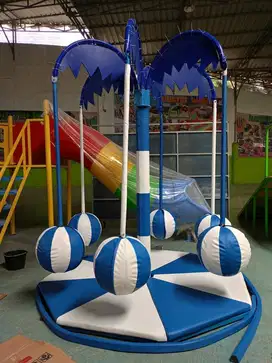 wahana mainan coconut palm komedi putar playground indoor outdoor