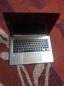Acer swift 7 SF713-51