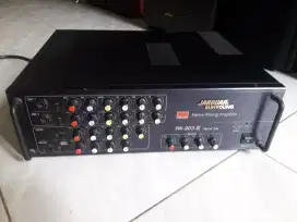 Jual amplifier stereo mixing merek jarguar model pa 203