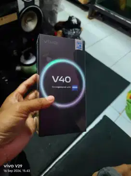 VIVO V40 12/256GB BARU MASIH SEGEL COD BANDUNG