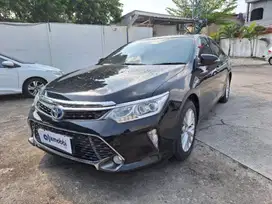 DP Rendah - Toyota Camry 2.5 Hybrid-AT 2015 Hitam (STE)