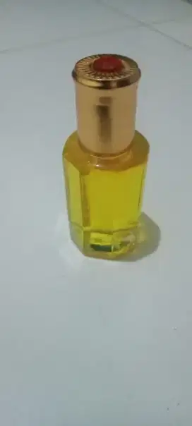 Minyak wangi kasturi kijang