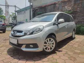 Honda Mobilio 1.5 E Bensin-AT 2014 Abu-Abu /