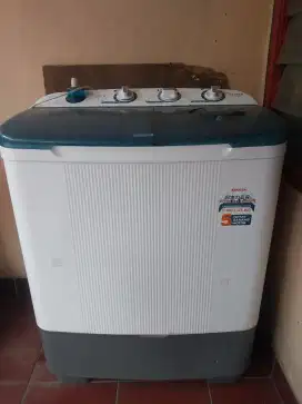 MESIN CUCI 2 TABUNG SANKEN
