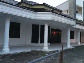 Dijual Rumah Ex Restoran Di Jl. Singosari Raya Semarang