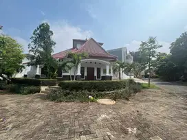 Dijual Rumah Mewah Lokasi Perum Graha Taman Bunga Bsb Semarang