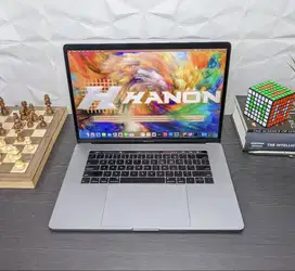 MACBOOK PRO 15 (2019) CORE I9!! 32GB Ram!! Spek Dewa + Mulus Like New