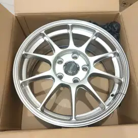 Velg R16 5x114 Ring 16 5x114.3 SSW S333