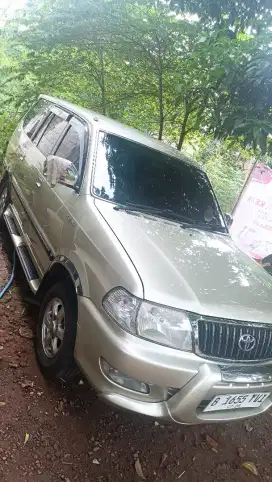 Kijang LGX 1.8 Efi th 2003 Manual