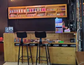 ETALASE DAN RAK BEKAS TOKO VAPE