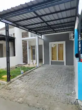 Siap huni Rumah sewa/ jual lokasi strategis