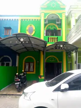 BISMILLAHIRAHMANIRAHIM..Dijual/disewakan sertingkat nyaman dan aman