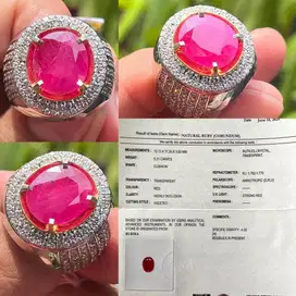 Natural Ruby Burma red 5.31crt serti AGL Lab heat only