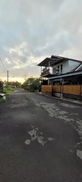 Dijual homstay kolam renang dan ruko