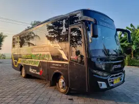 BUS MEDIUM CANTER SIAP PAKAI