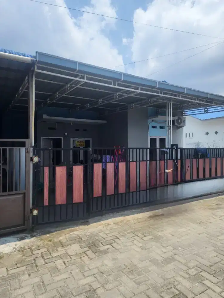 Dijual Rumah daerah Amplas