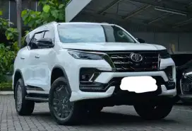 Fortuner 2.8 Vrz GR S AT DSL old model