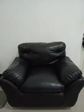 Sofa 4 seat hitam