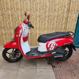 Honda Scoopy 2016