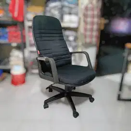 Kursi Kerja Chairman Bekas Lokasi Komplek Pelni Depok